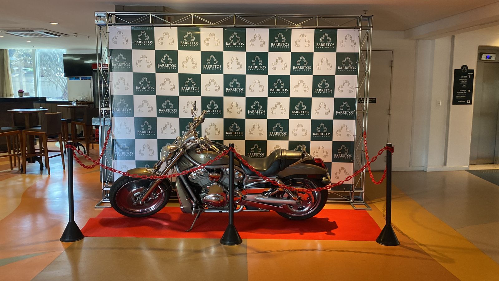 Exposição de motos antigas é atração no Barretos Park Hotel até o final de abril