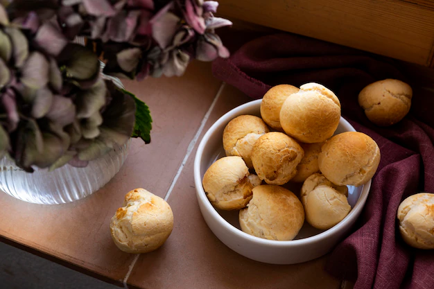 5 sugestões de receitas para incrementar com pão de queijo neste fim de ano